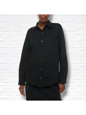Aritzia TNA Cozy Fleece Boyfriend Black Button Down Shacket Jacket Size S